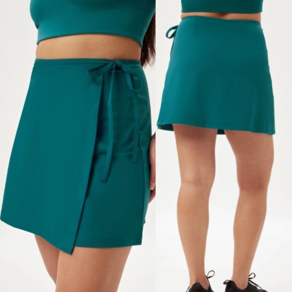 Girlfriend Collective Atlas Weekend Wrap Skort Plus Size 5XL - 47510 - Picture 2 of 16